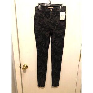 NWT Free People 25X30 Green Camo High Rise Skinny Jeans Retails $98